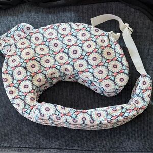 My Brest Friend Nursing Pillow + one extra slipcover